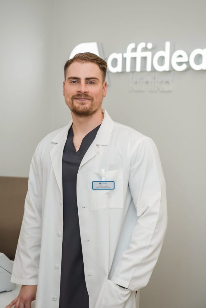 Gydytojas otorinolaringologas Arminas Kvackas.