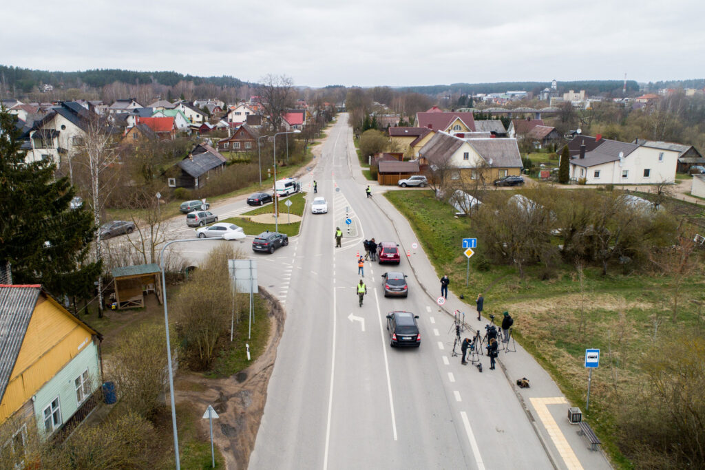 Koronaviruso židiniu tapusi Nemenčinė buvo uždaryta savaitei / Irmanto Gelūno „ŽMONĖS Foto“ nuotr.