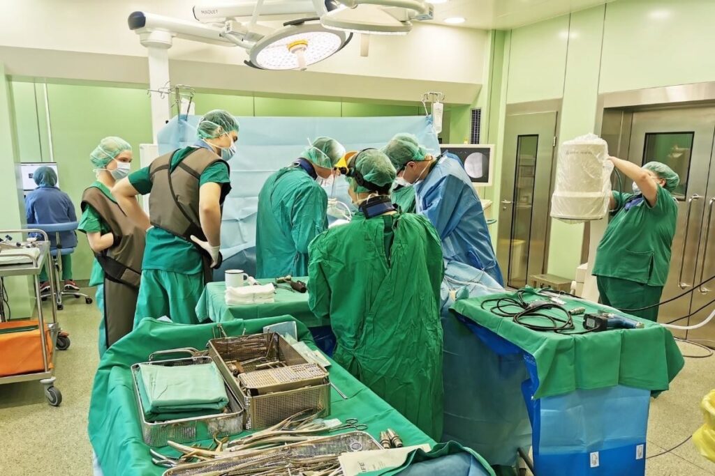 Unikali periacetabulinės osteotomijos operacija / RVUL nuotr.