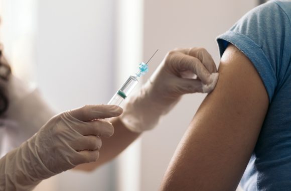 Skiepytis nuo erkinio encefalito rekomenduojama pradėti žiemą