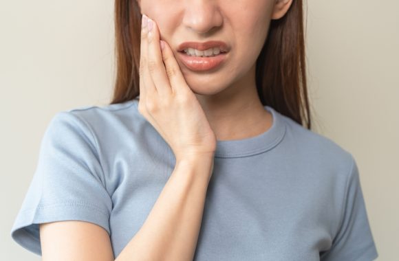 Per kiek laiko miršta danties nervas?