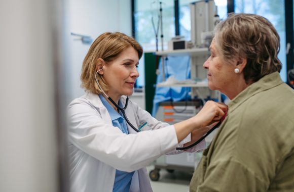 Gydytojai įspėja: širdies ligos Lietuvoje vis dar pražudo kas antrą žmogų